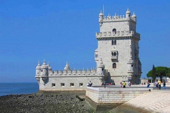 Чем интересен отдых в Португалии