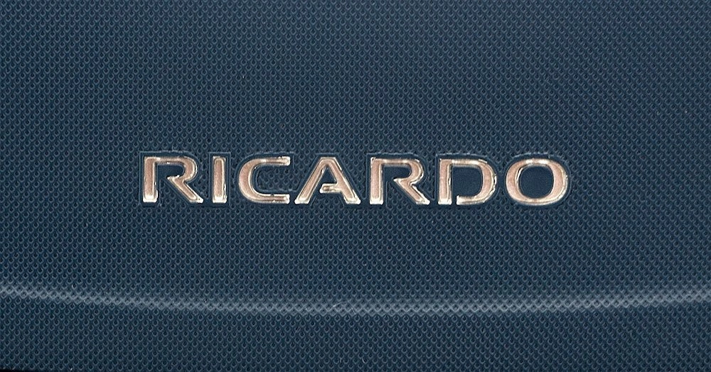 Чемодан Ricardo Mendocino средний M полипропилен синий 020-24-BAE-4NE купить цена 31500.00 ₽