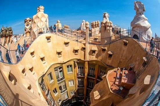 4 необычных достопримечательности Барселоны (Испания)