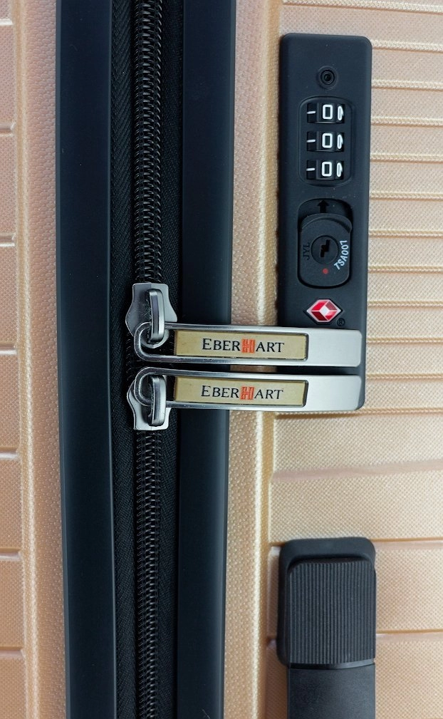 Чемодан Eberhart Escape маленький S полипропилен золотой 43E-004-420 купить цена 17550.00 ₽