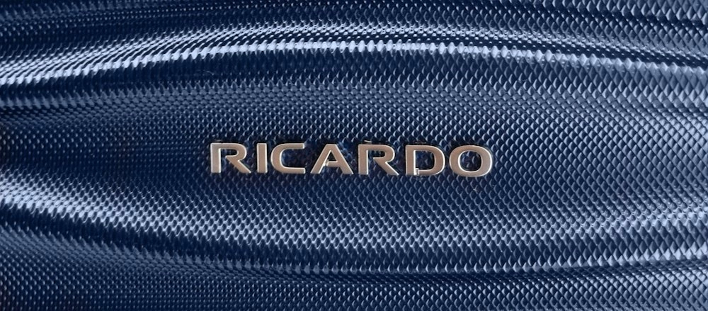 Чемодан Ricardo Santa Cruz 7.0 Hardside Wave средний M ABS+поликарбонат синий S7W-24-463-4VP купить цена 20540.00 ₽
