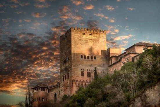 6 лучших достопримечательностей Гранады (Испания)