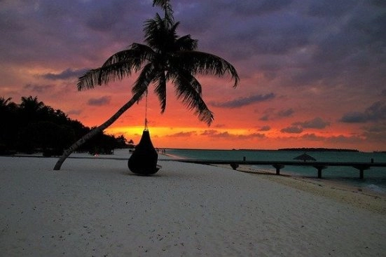 Мальдивы — пляжный отдых на берегу Индийского моря